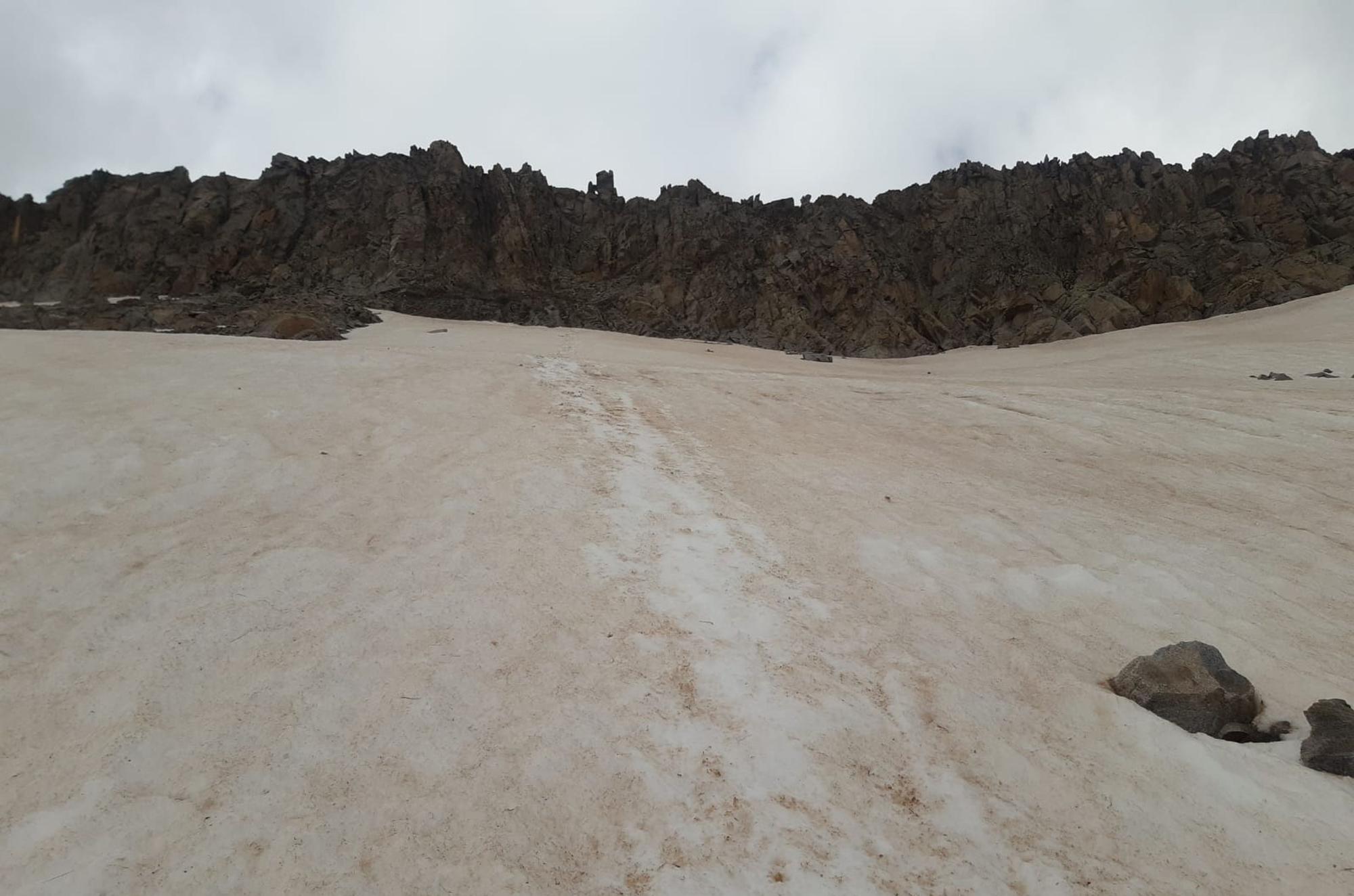 Muere una catalana al precipitarse por la Cresta de Bardamina, en los Pirineos aragoneses