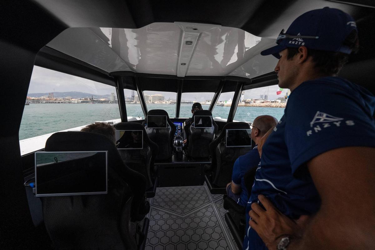 Revolución en la navegación: Barcelona ya ve volar a los primeros barcos de hidrógeno de cero emisiones, promovidos por la Copa América