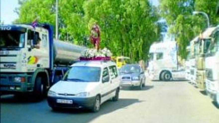 Los transportistas honran a San Cristóbal