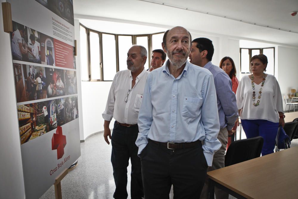 Alfredo Perez Rubalcaba visita Alcoy en 2016