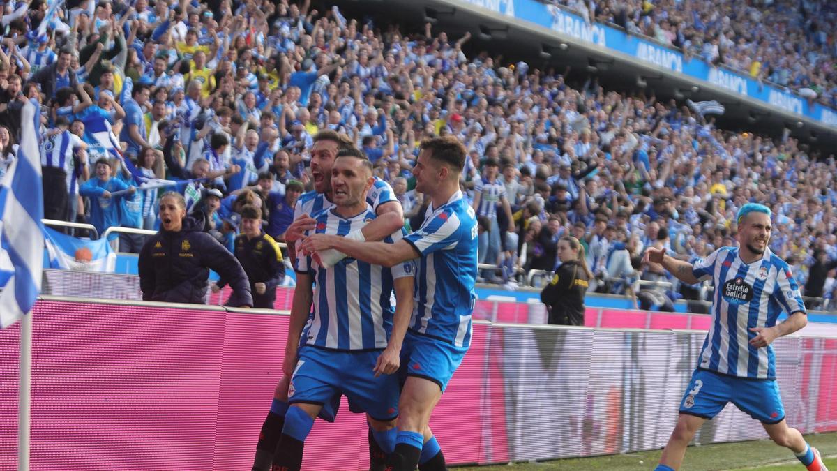 Deportivo 1 - 0 Barcelona B: El Dépor gana y firma su ascenso a Segunda