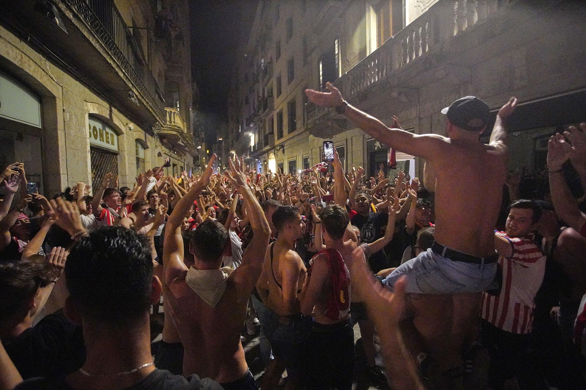 La ciutat surt al carrer a celebrar l'ascens del Girona a Primera