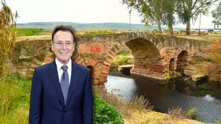El refugio sentimental de Matías Prats (75 años) es un pueblo cordobés de 7.000 habitantes