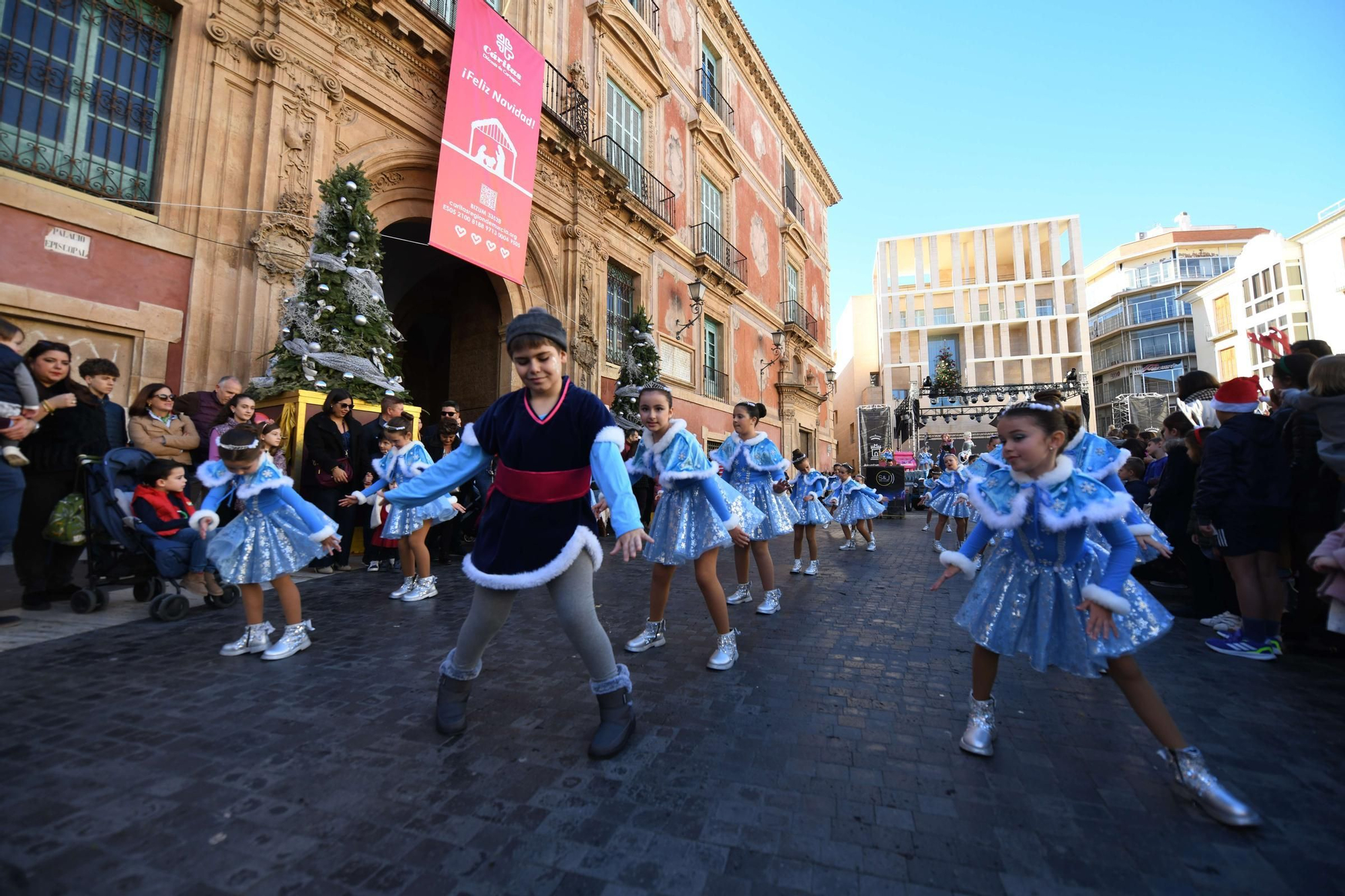 Las mejores imágenes del desfile de Papá Noel en Murcia