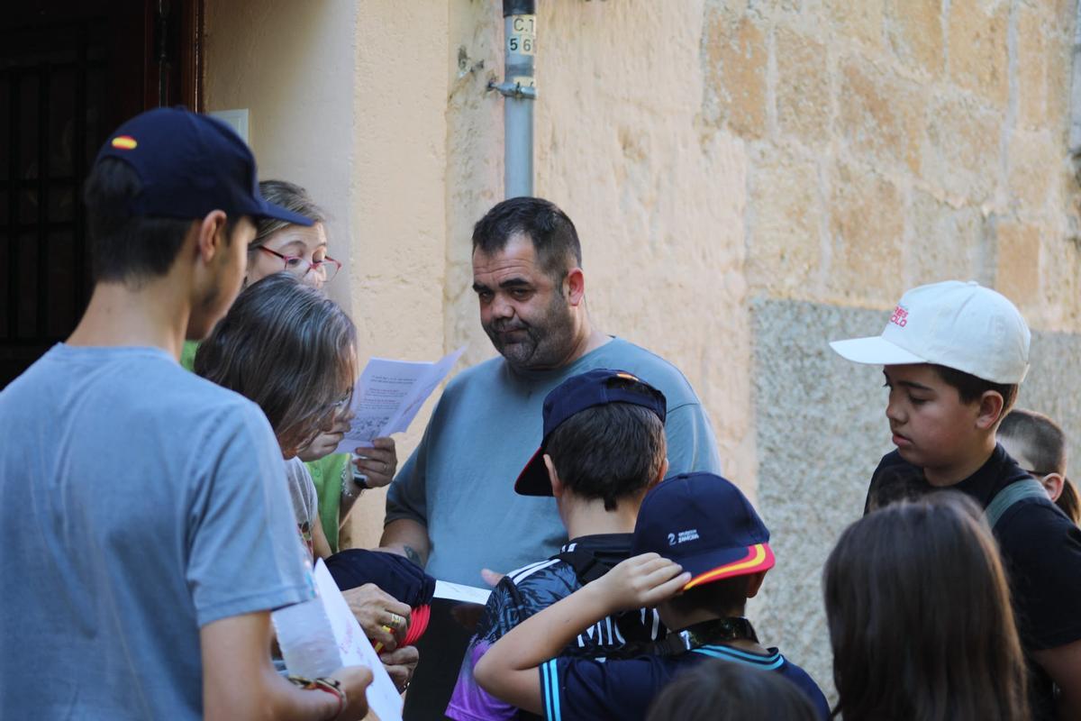 GALERÍA | Los niños de Zamora animan las vacaciones de verano en una entretenida gincana