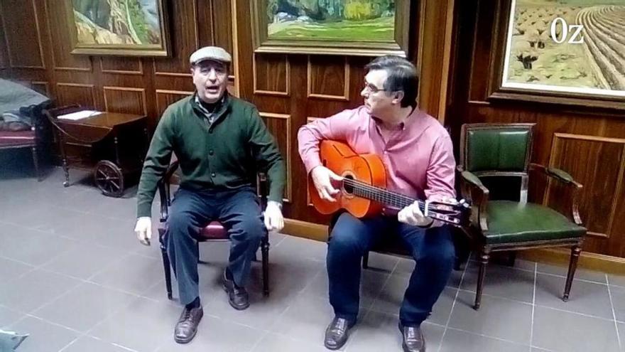 Presentación de la Zambomba Jerezana en La Peña Flamenca Amigos del Cante