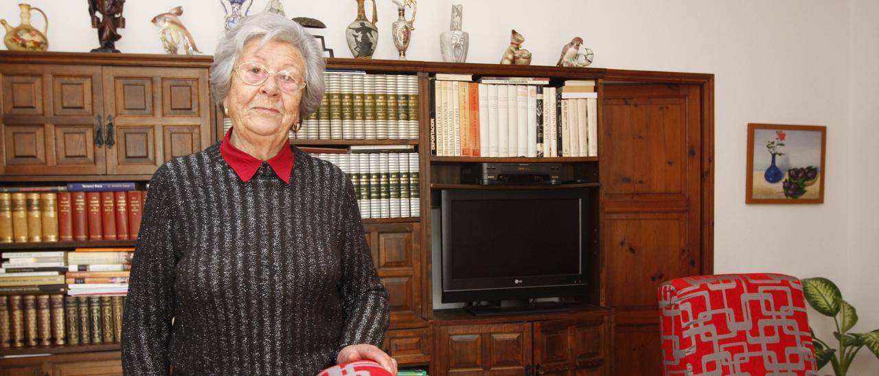 Margarita Noguera Ramón, en su casa de Sant Agustí, en 2010.