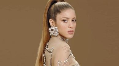 Shakira, explosiva con un vestido joya transparente de fiesta