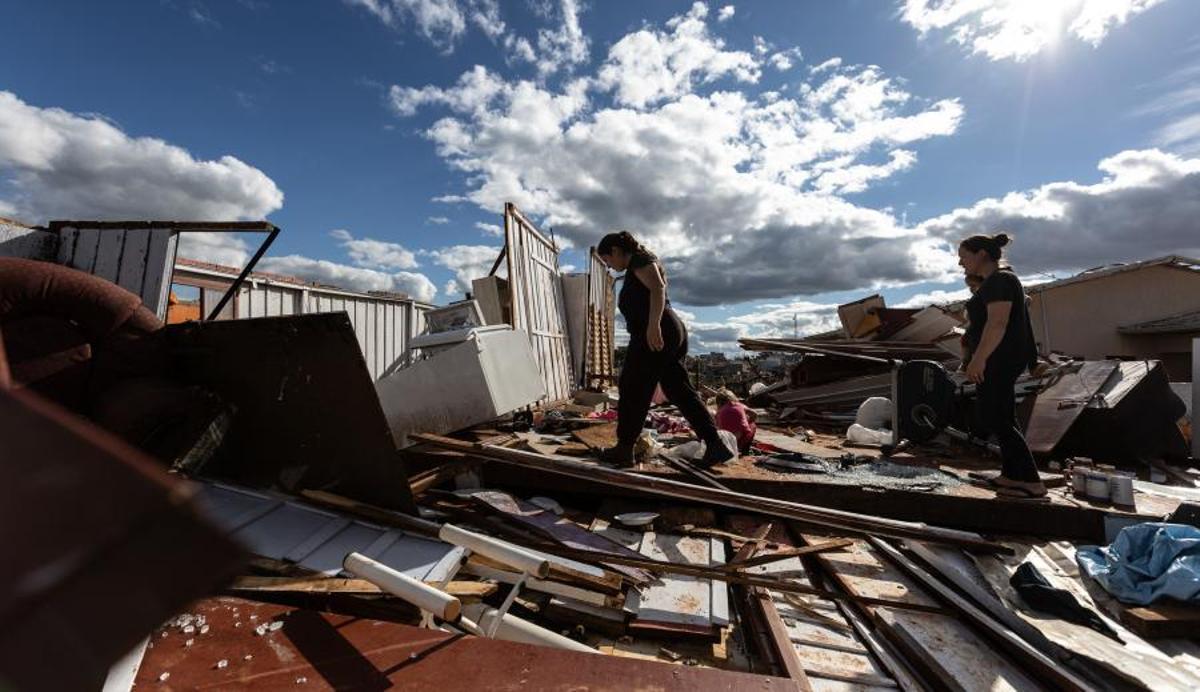 Declaran calamidad pública tras un tornado que dejó seis muertos y 750 heridos en Brasil.