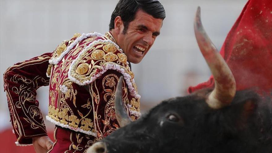 Cáceres sí tendrá un festejo taurino en San Fernando con Juan Mora y Emilio de Justo