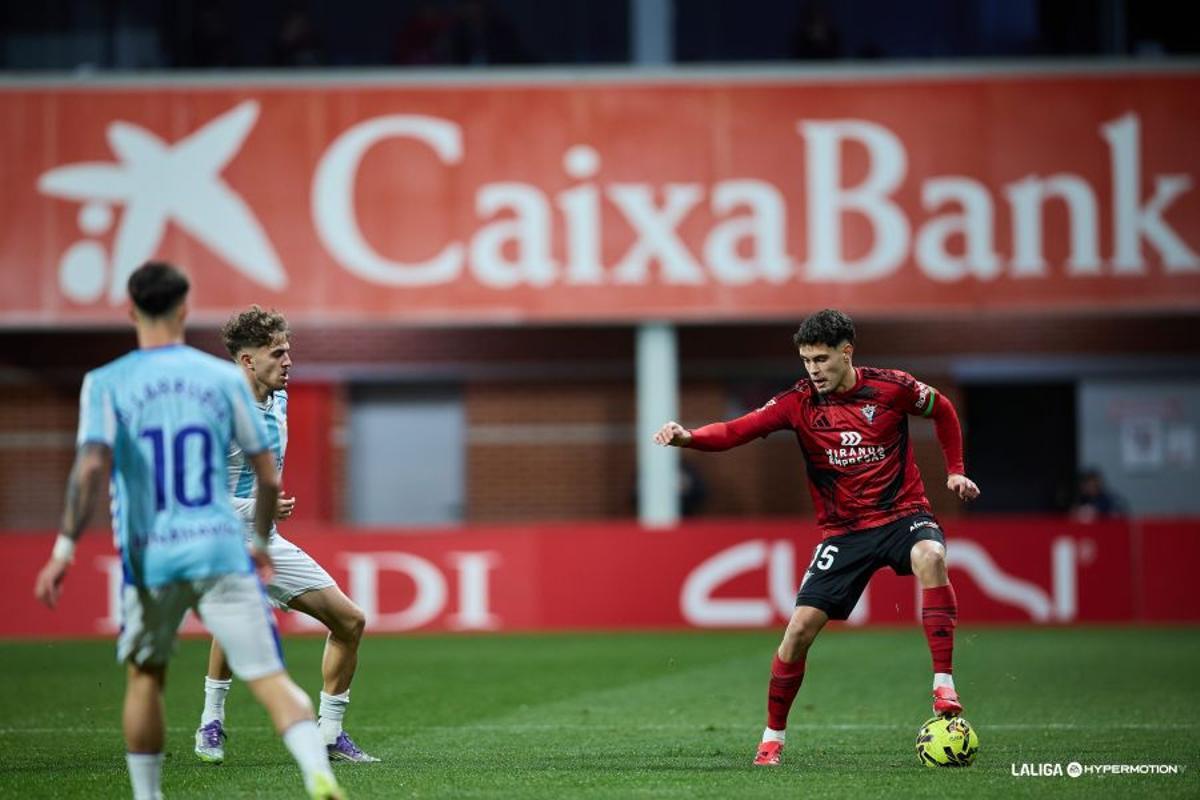 Fotos del CD Mirandés - Málaga CF de la jornada 24 de LaLiga Hypermotion