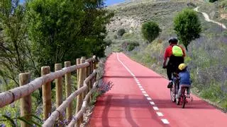 Vías Verdes de Madrid: 70 kilómetros para recorrer a pie o en bici por viejos caminos ferroviarios