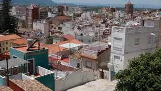 La falta de oferta residencial dispara el precio por habitación en Cullera hasta los 850 euros