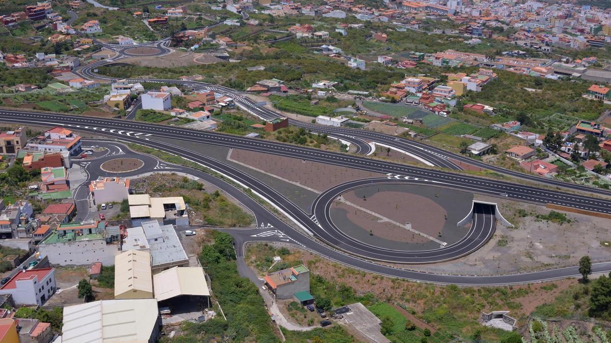 Tramo del anillo insular en Tenerife.