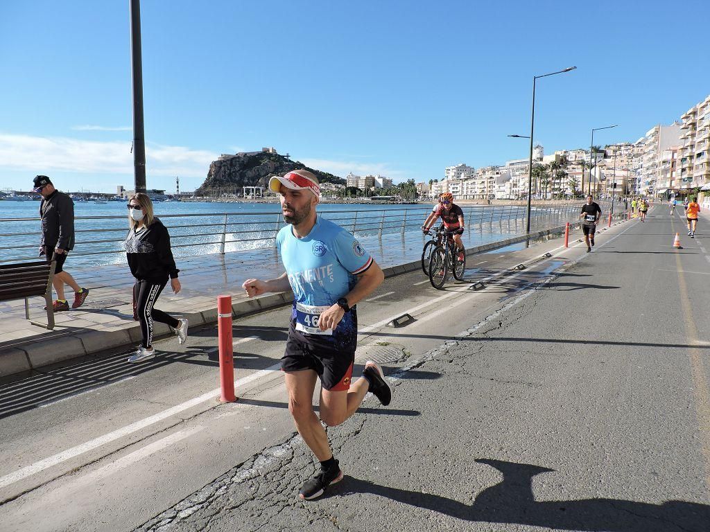 Estos todas las imágenes de la Media Maratón de Águilas