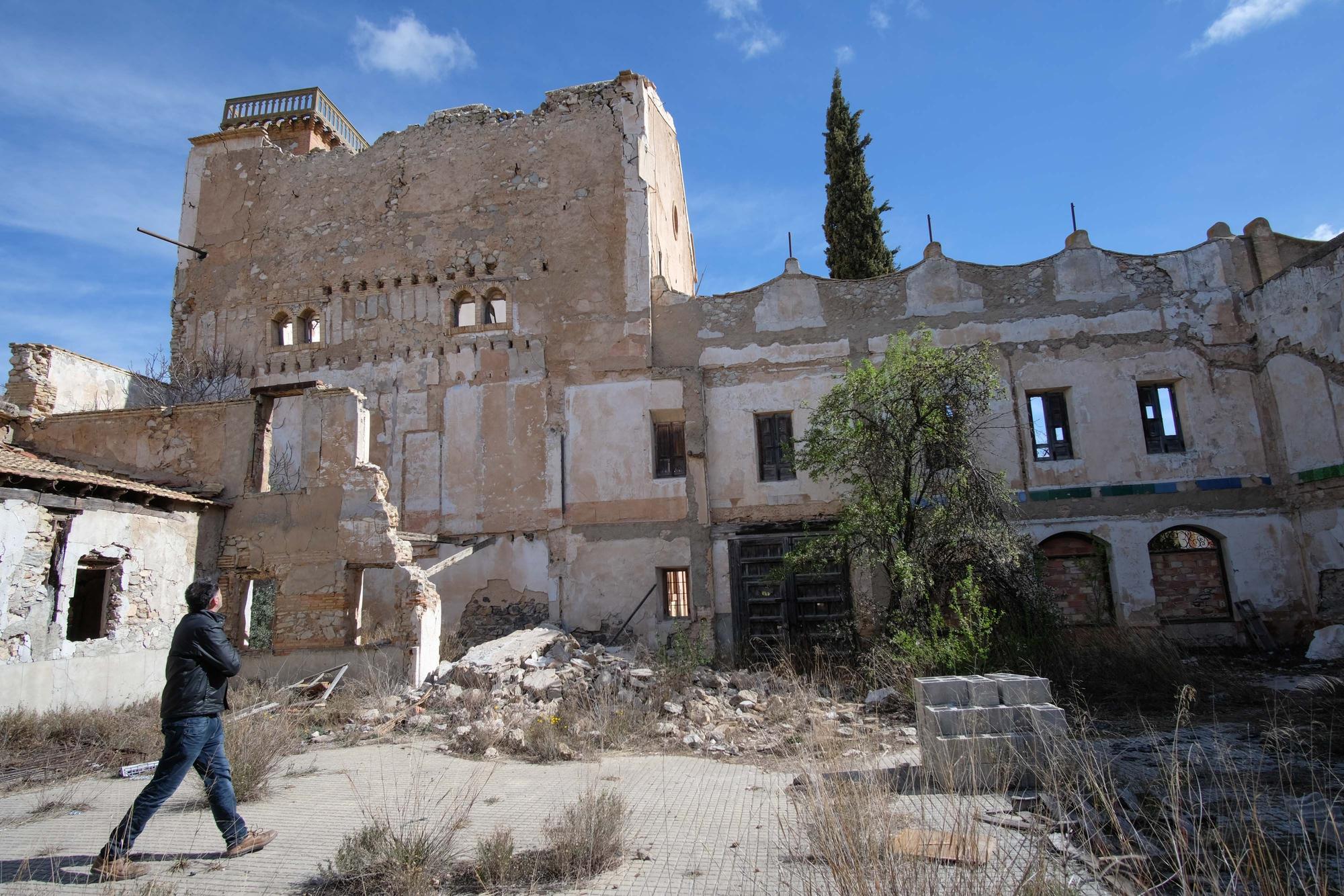 Así es la Colonia de Santa Eulalia, el pueblo donde se graba 'L'Alqueria Blanca'