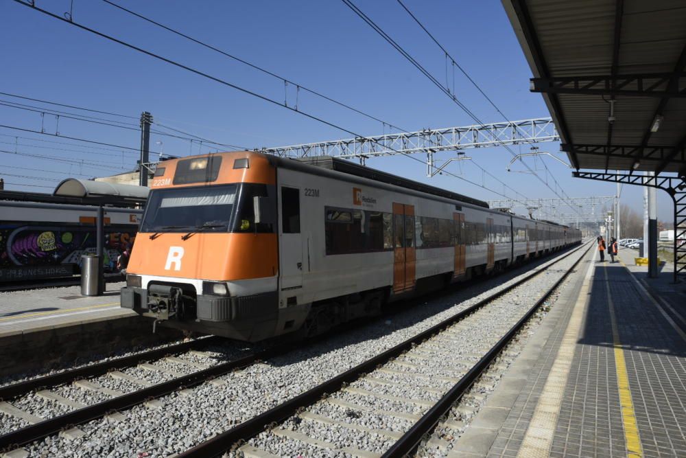 Els trens de Renfe tornen a circular entre Manresa