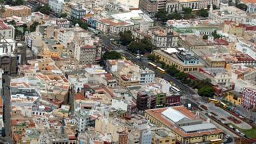 Vista aérea de la zona del mercado de Vegueta. Foto: Adolfo Marrero