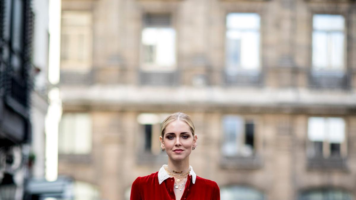 Street Style Alta Costura: vestido de terciopelo