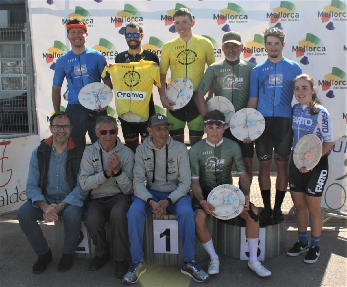 Ciclismo.  Podio con los ganadores de las distintas clasificaciones generales de la Challenge de Primavera.