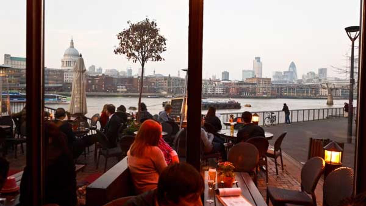 Café Founders Arms en Londres.