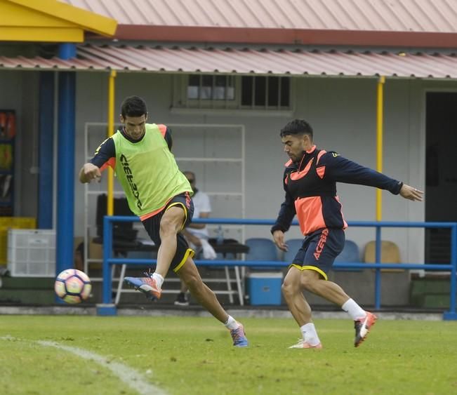 ENTRENAMIENTO DE LA UD LAS PALMAS EN BARRANCO ...