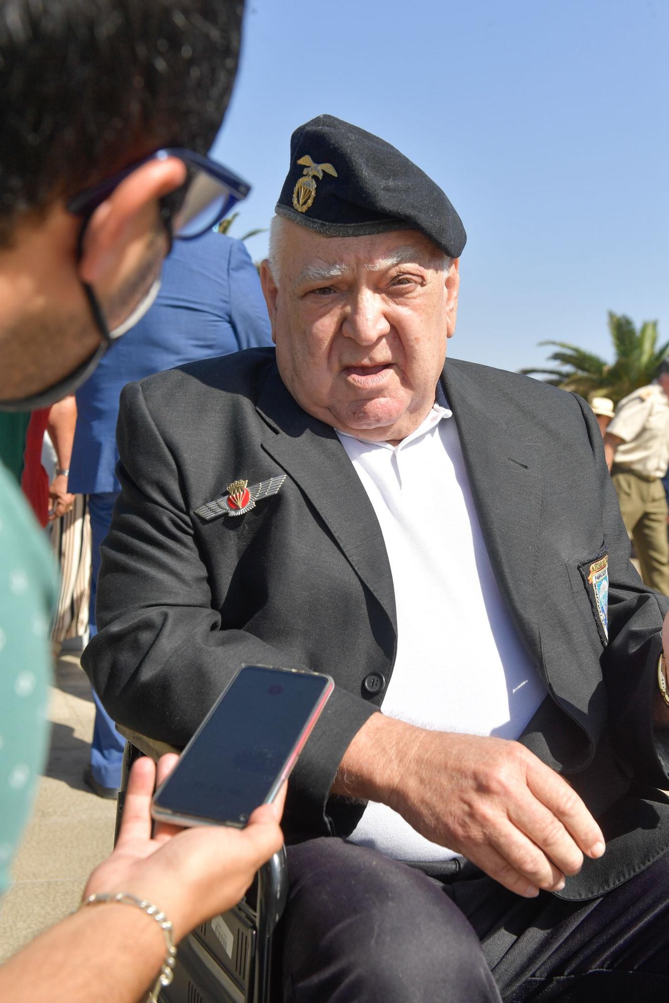 Acto de homenaje a los paracaidistas caídos en acto de servicio entre 1965 y 1979 en Maspalomas