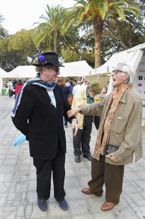 Luis Antonio de Villena, en la Feria del Libro