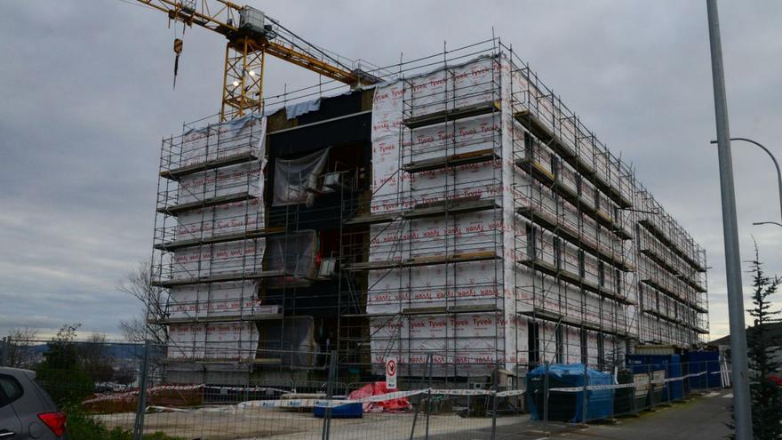 Obras de construcción del centro de salud de Sisalde, en Moaña.