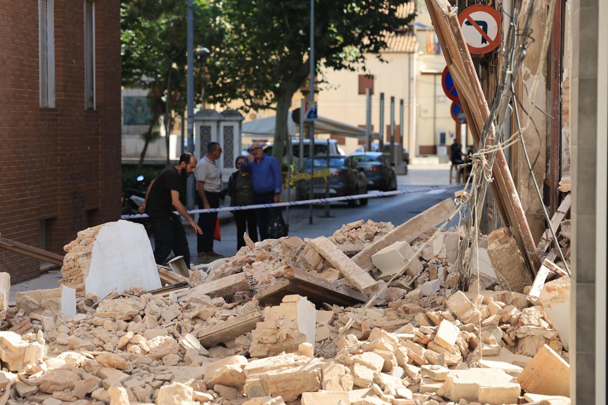 Galería de fotos: Espectacular derrumbe de dos casas en el centro de Vila-real