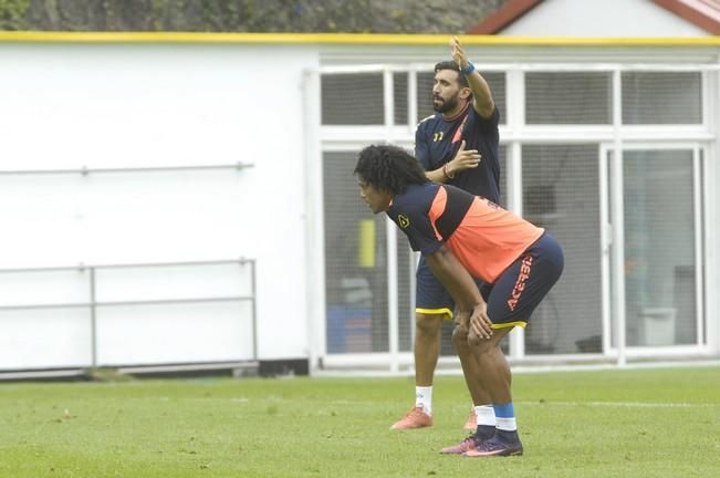 ENTRENAMIENTO DE LA UD LAS PALMAS EN BARRANCO ...