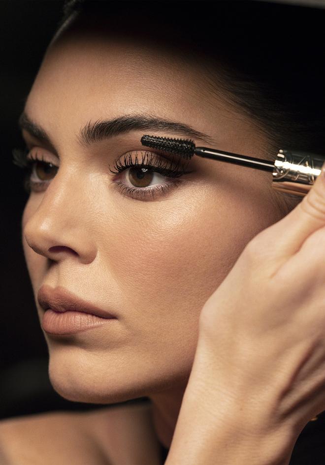 Descubre el secreto de la mirada de Kendall Jenner con Panorama de L'Oréal Paris