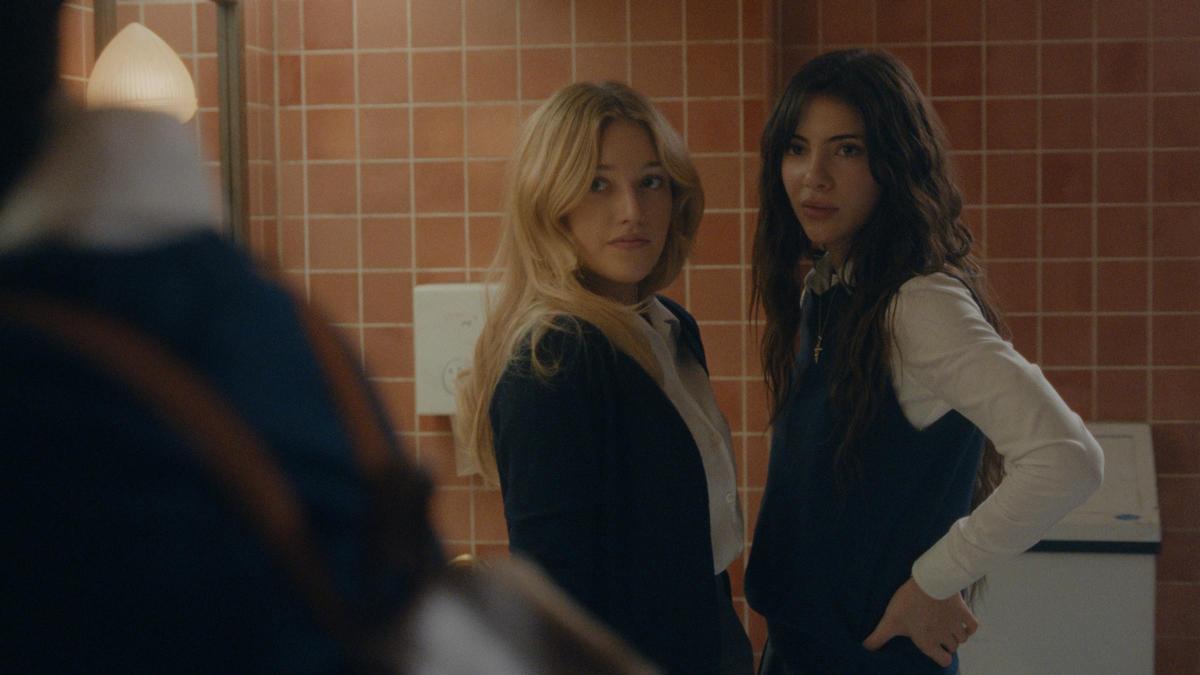 Kristina Bogic y Sara Boustany en 'El cuerpo'