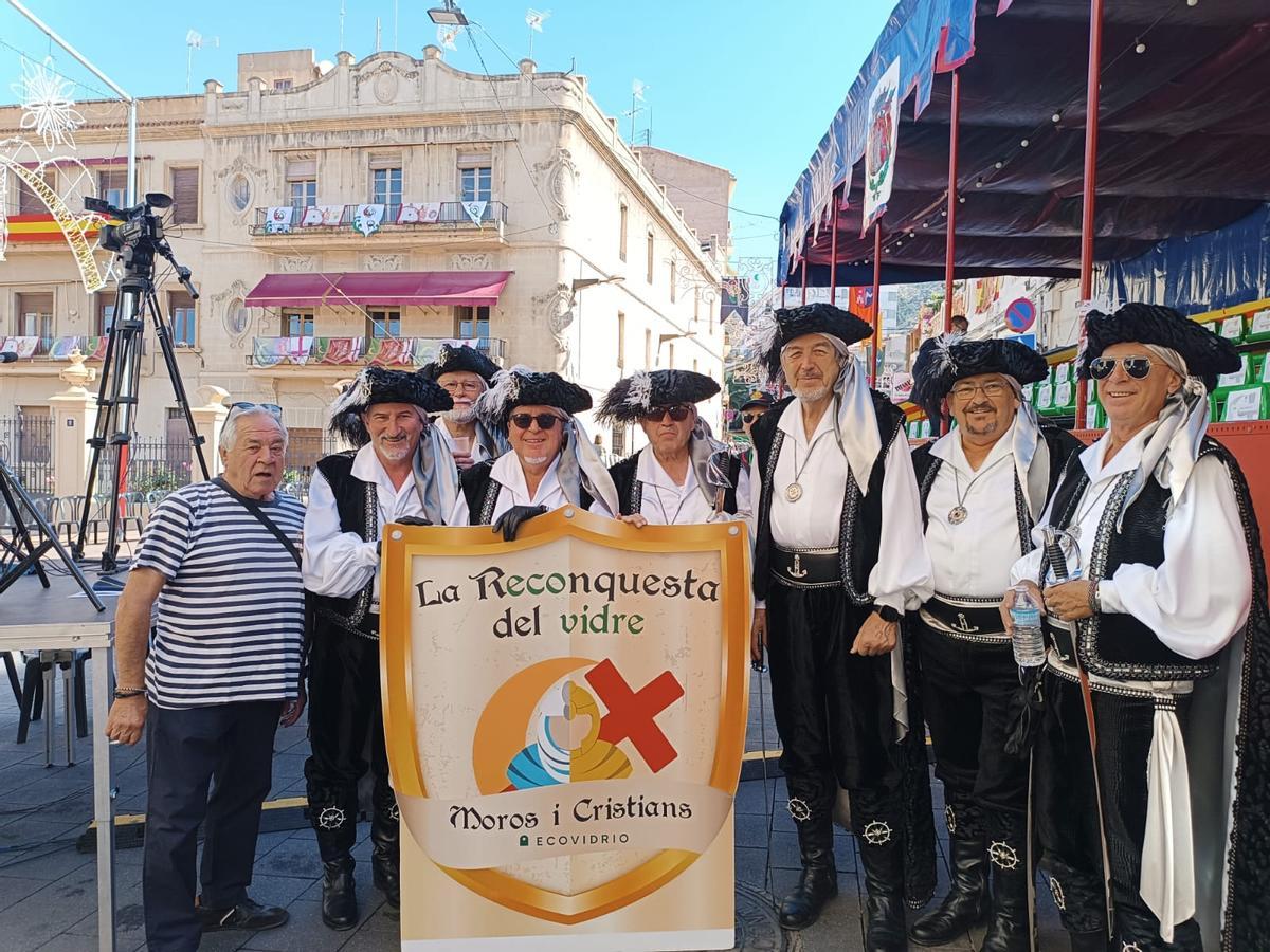 Silvoturismo actúa como nexo de unión, coordinando una red donde cada actor desempeña su papel.