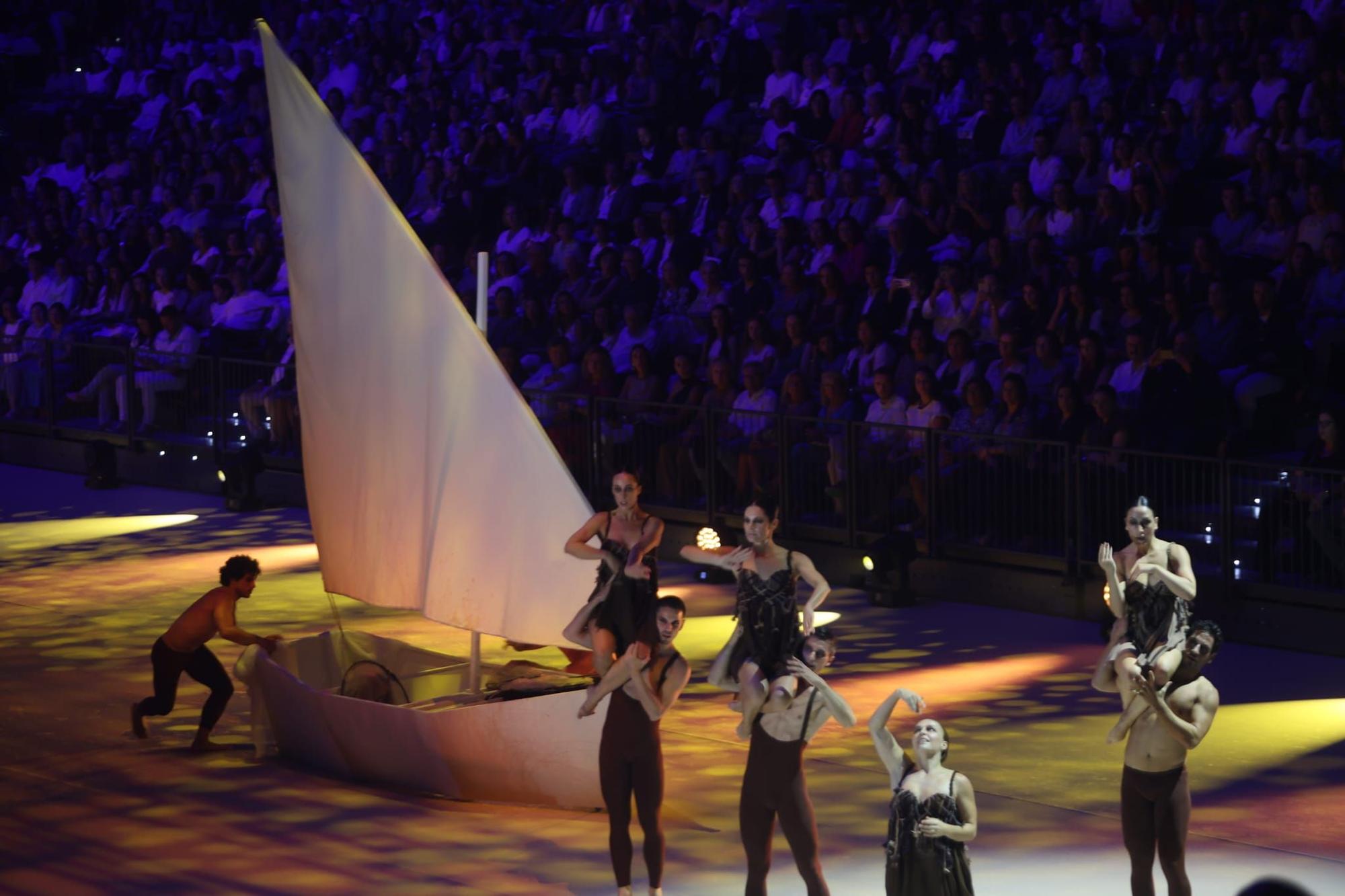 Todas las fotos de la gala de elección de candidatas a fallera mayor de València 2026