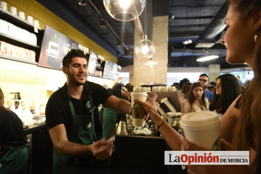 Starbucks abre sus puertas en la Gran Vía de Murci