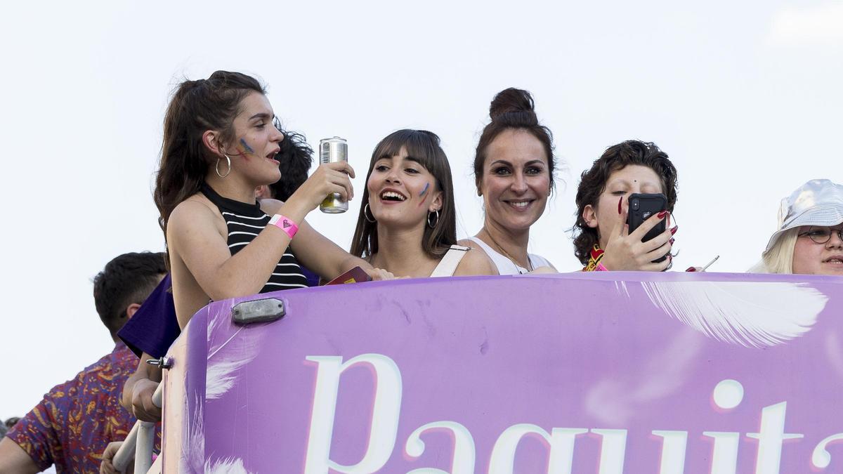 Amaia, Aitana y Ana Milán en el Orgullo 2018