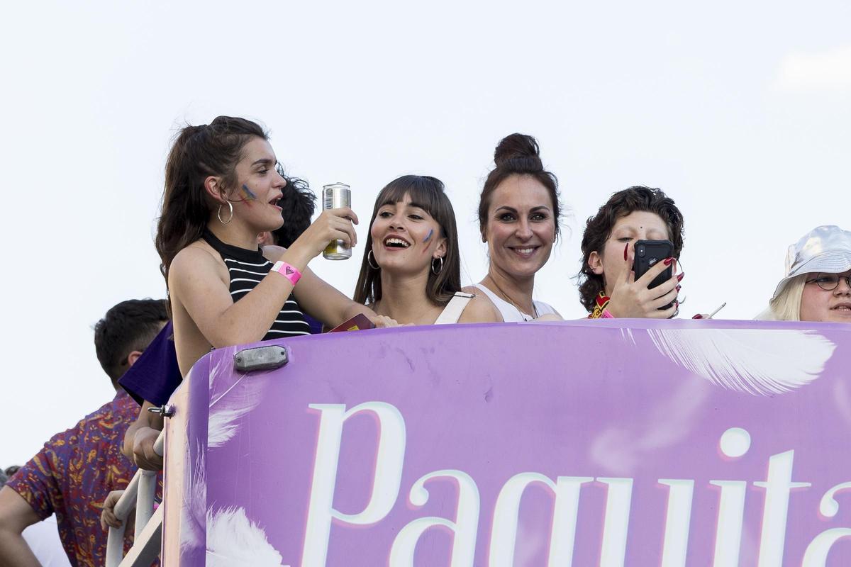 Amaia, Aitana y Ana Milán en el Orgullo 2018