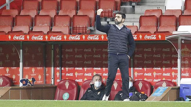 David Gallego ha sido cesado como entrenador del Sporting | Juan Carlos Tuero