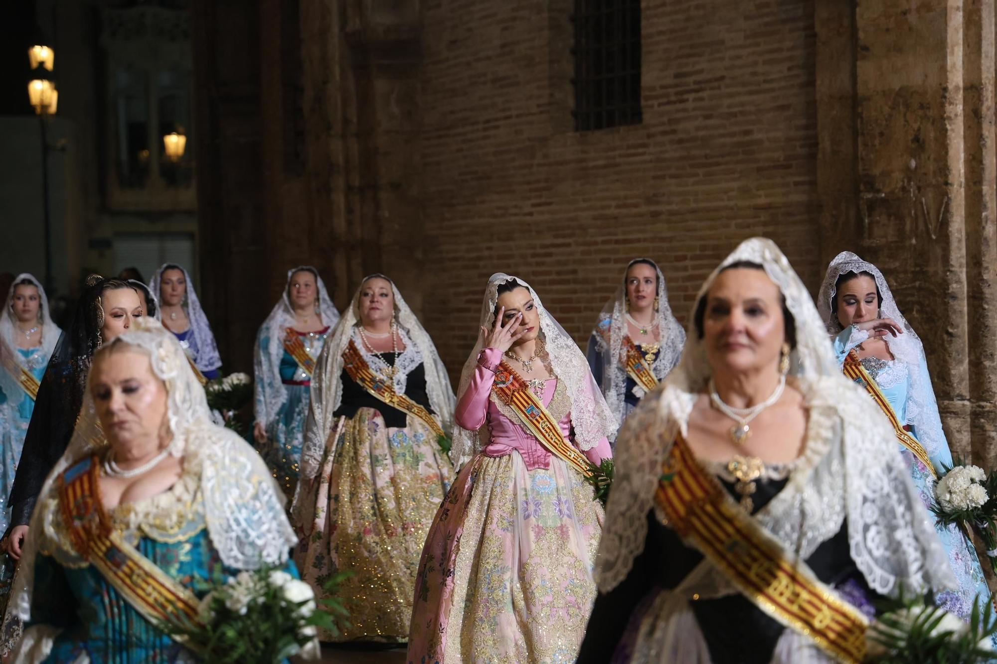 Ofrenda 18 de marzo. Calle de la Paz (23-24)