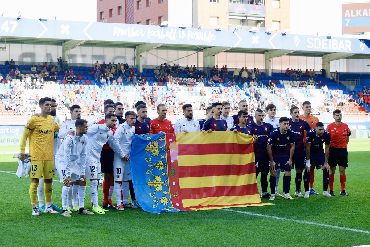 Eibar-Elche: Una sonrisa en mitad del sufrimiento