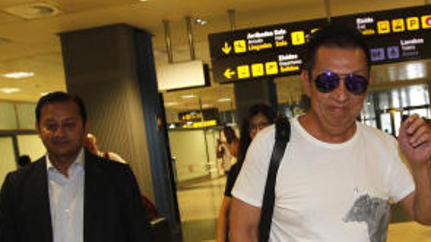 Peter Lim viaja a Inglaterra a por otro fichaje para el Valencia CF