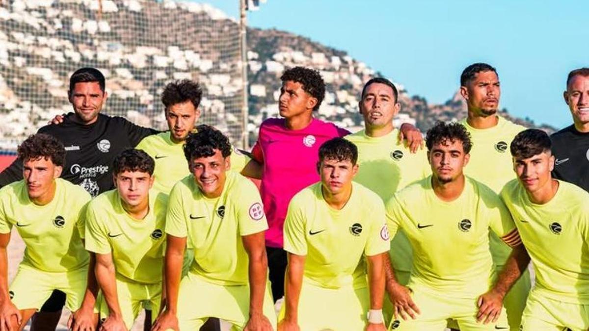 El Roses Platja en un partit d'aquesta temporada.