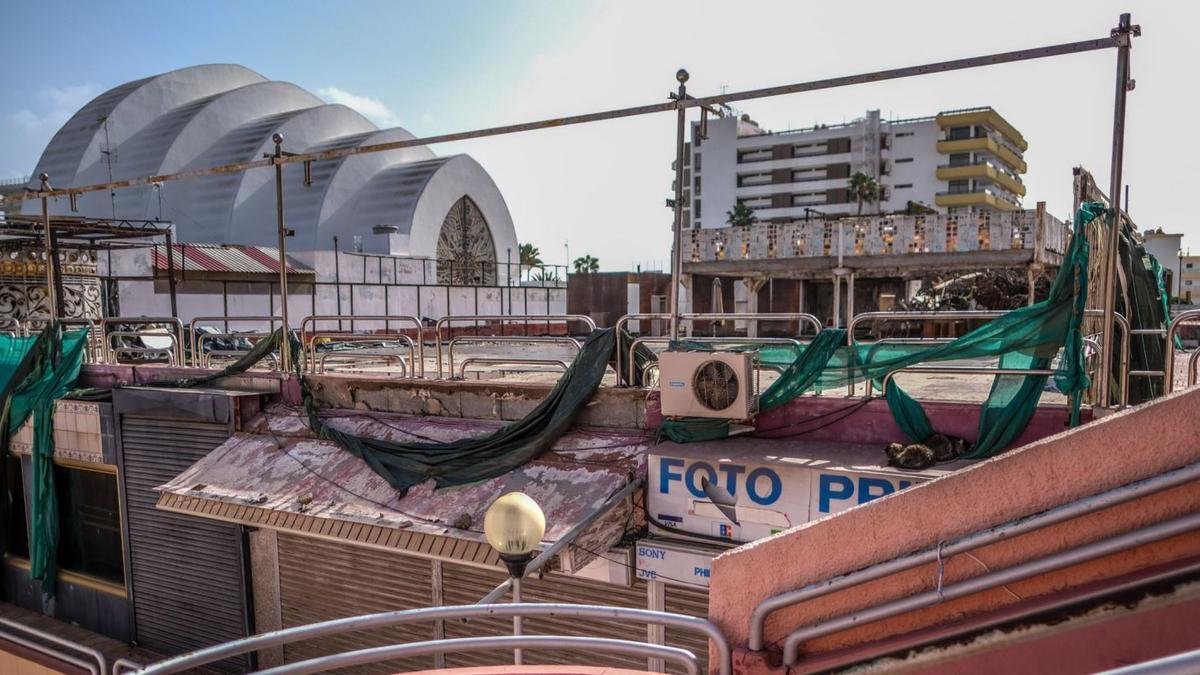 Los últimos del Metro viven el futuro del centro con «miedo y angustia»    | JOSÉ CARLOS GUERRA