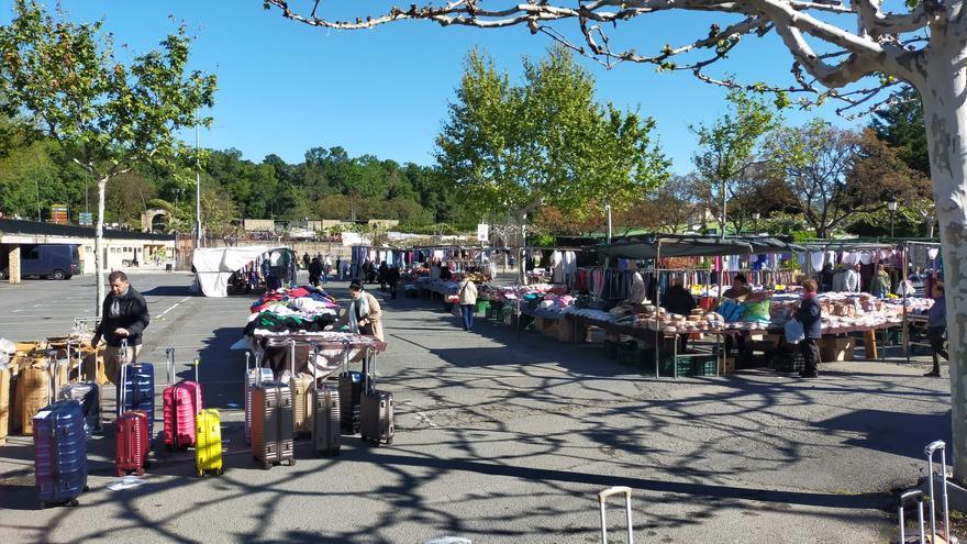 Vendedores del mercadillo de Plasencia, hartos: &quot;Que tomen medidas de una vez&quot;