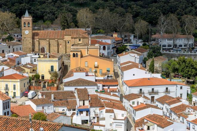 Almonaster la Real pueblo de Huelva