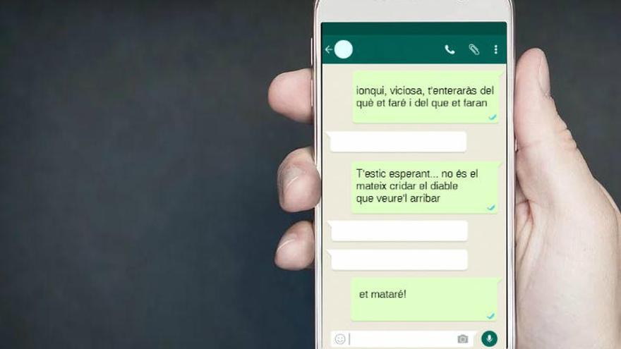 S&#039;enfronta a dos anys de presó per dir «et mataré!» a la seva mare per Whatsapp