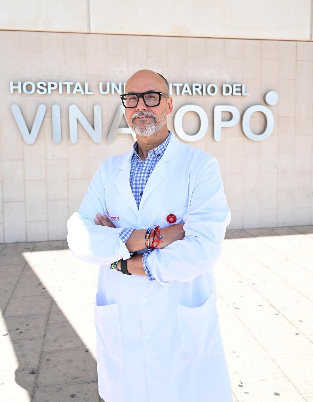 El gerente del Hospital del Vinalopó, Rafael Carrasco