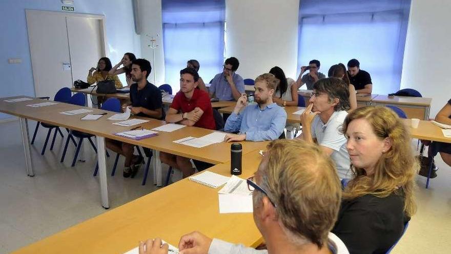 Un grupo de estudiantes, en una de las aulas de la Escuela Politécnica de Mieres.