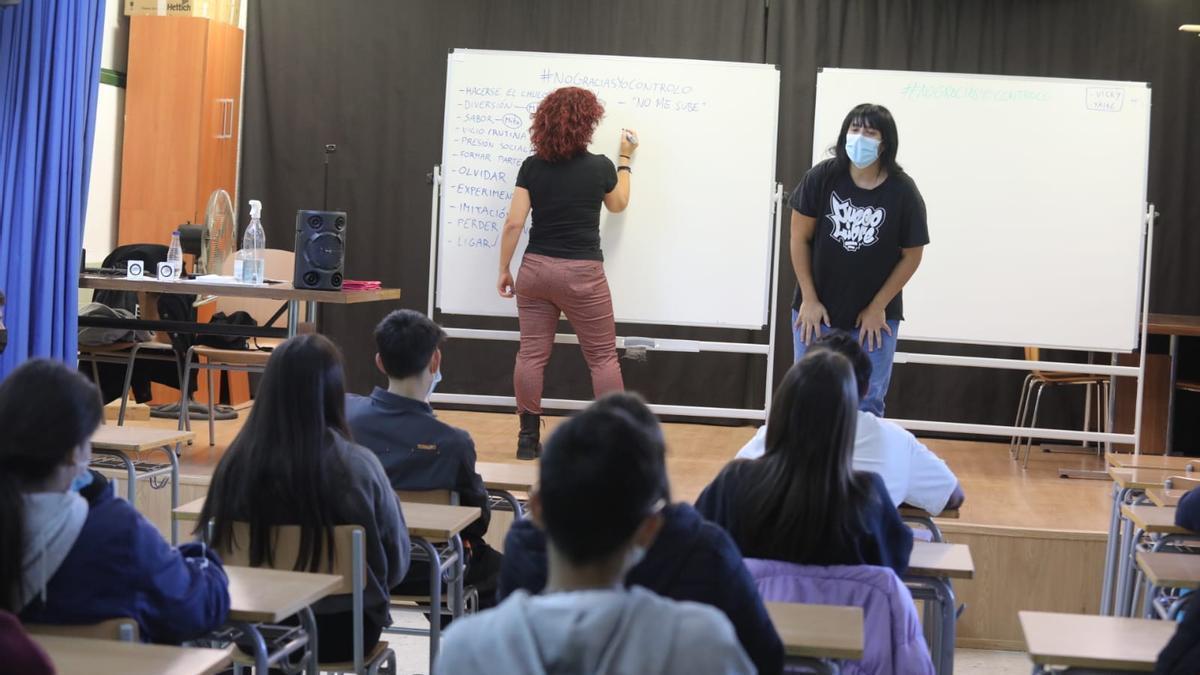 Talleres en Elche para prevenir el consumo de alcohol.